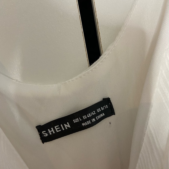 Dress - Picture 2 of 3